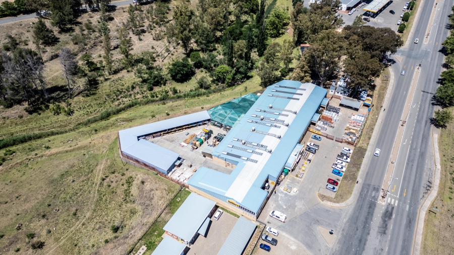 To Let commercial Property for Rent in Komani Park Eastern Cape